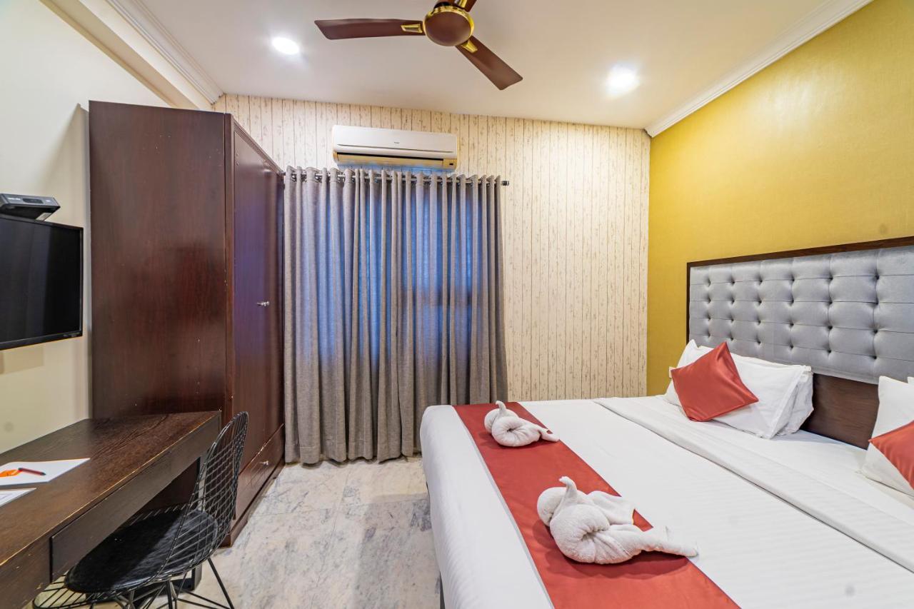 Hotel Athome , Whitefields, Kondapur Haidarábád Kültér fotó