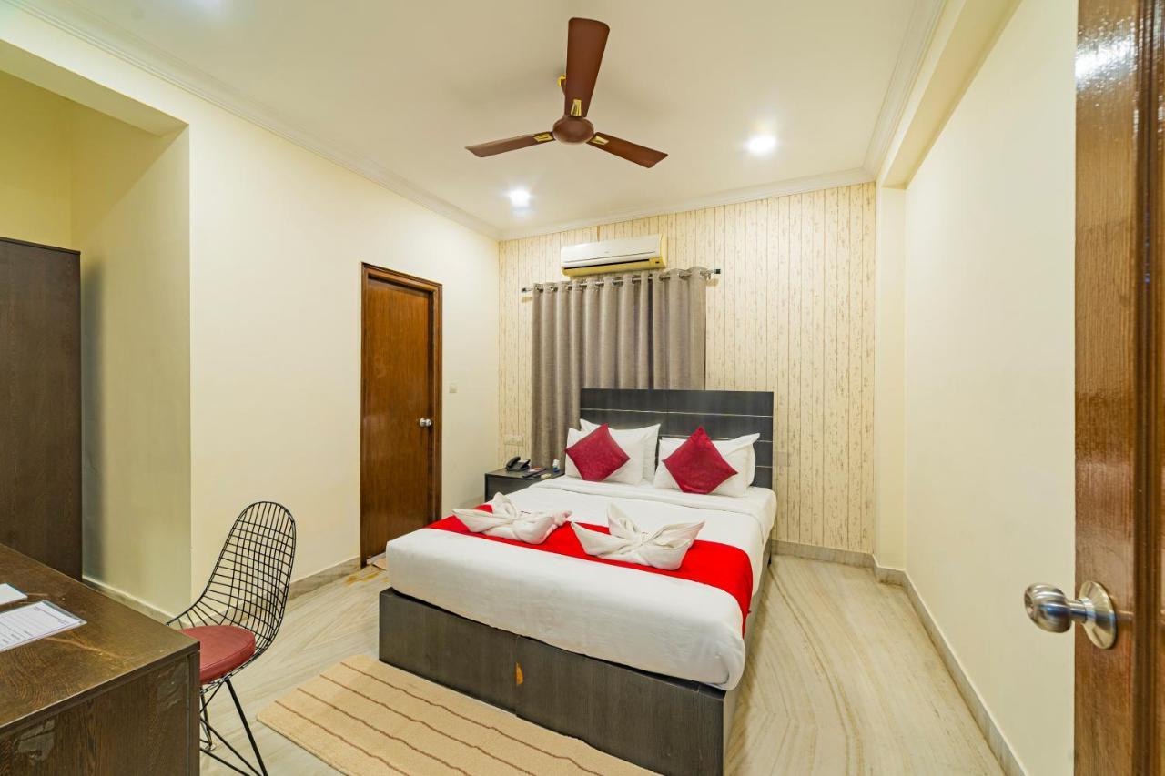 Hotel Athome , Whitefields, Kondapur Haidarábád Kültér fotó