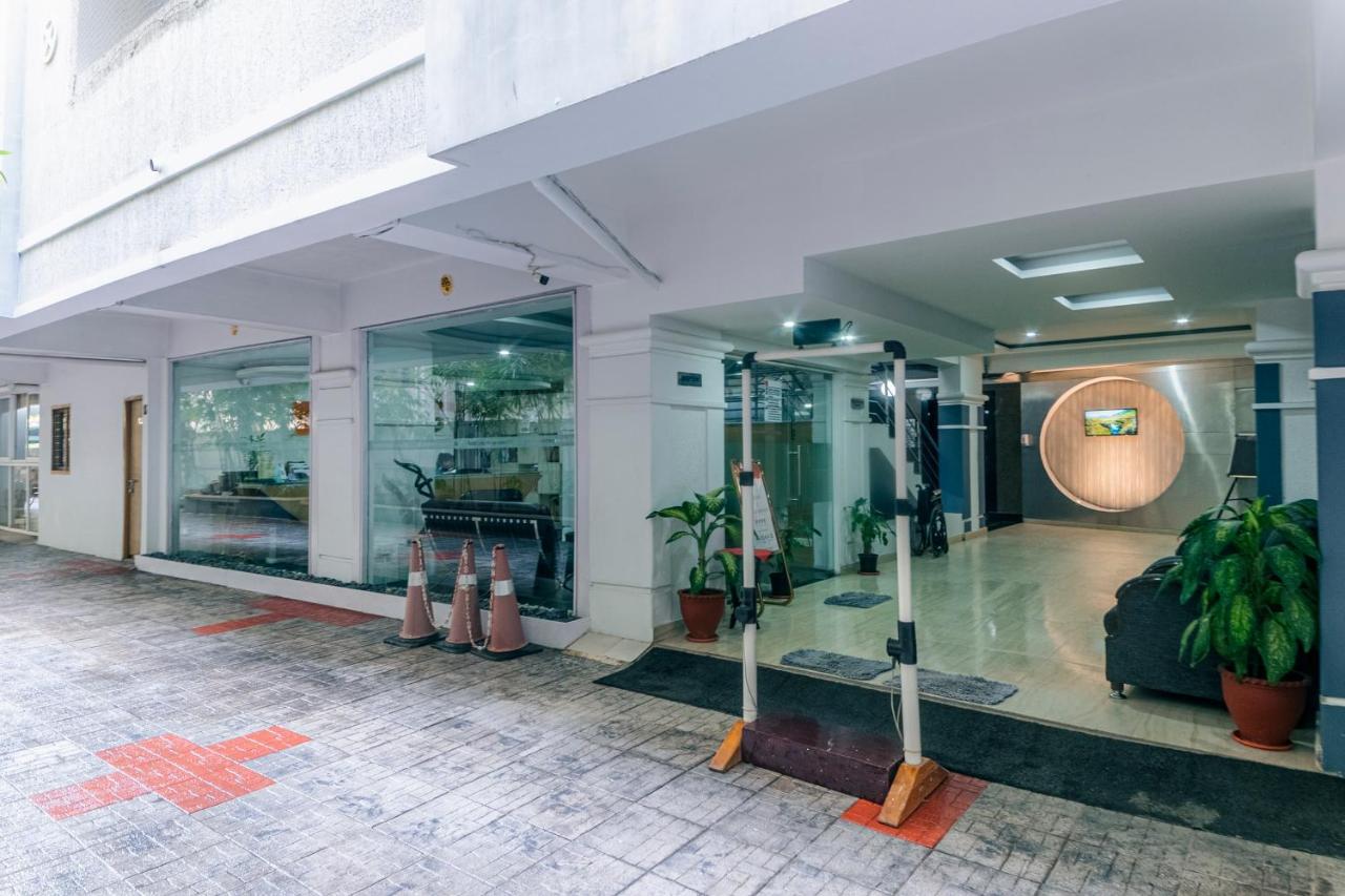 Hotel Athome , Whitefields, Kondapur Haidarábád Kültér fotó
