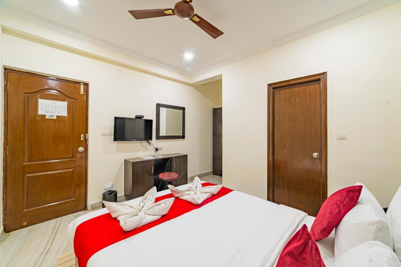 Hotel Athome , Whitefields, Kondapur Haidarábád Kültér fotó