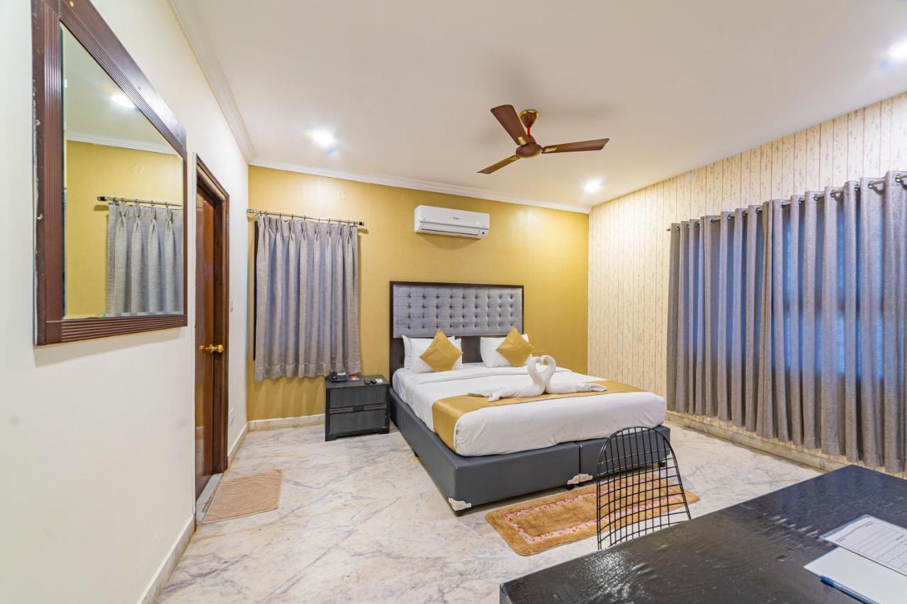 Hotel Athome , Whitefields, Kondapur Haidarábád Kültér fotó