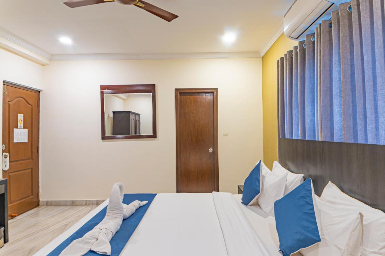 Hotel Athome , Whitefields, Kondapur Haidarábád Kültér fotó